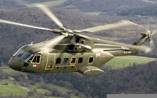 helicopter怎么读,helicopter中文翻译,helicopter什么意思,helicopter用法及例句