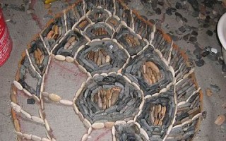loggerhead什么意思,loggerhead中文翻译,loggerhead用法及例句,loggerhead怎么读