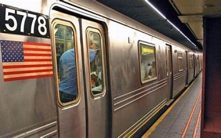 subway中文翻译,subway发音,subway用法及例句,subway是什么意思