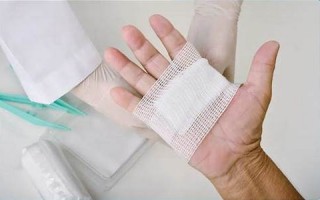 laceration什么意思,laceration中文翻译,laceration用法及例句,laceration怎么读