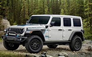 jeep什么意思,jeep中文翻译,jeep用法及例句,jeep怎么读