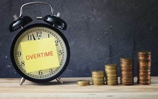 overtime什么意思,overtime中文翻译,overtime用法及例句,overtime怎么读
